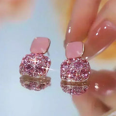 Green Crystal Golden Leaves Earrings for Women Individuality Day Accessories Valentines Jewelry Gifts