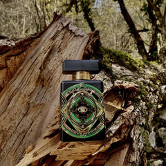 Arabic Oud Vanilla Perfume – One Scent That Lasts All Day and Gets You Noticed