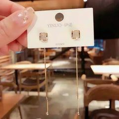 Green Crystal Golden Leaves Earrings for Women Individuality Day Accessories Valentines Jewelry Gifts