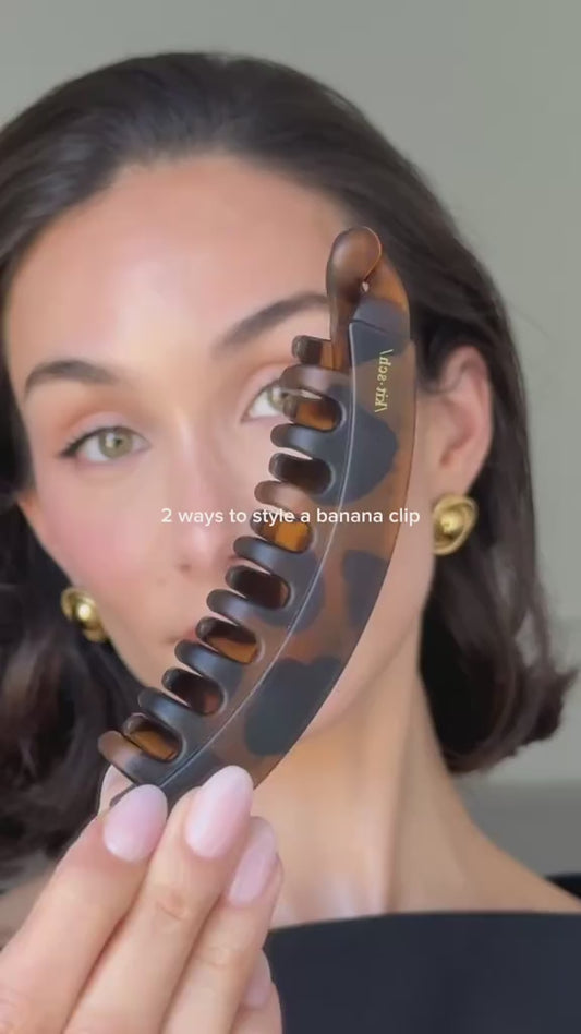 Tangle-Free Matte Banana Hair Clip – Secure Hold, Zero Damage!